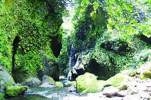 由布川峡谷