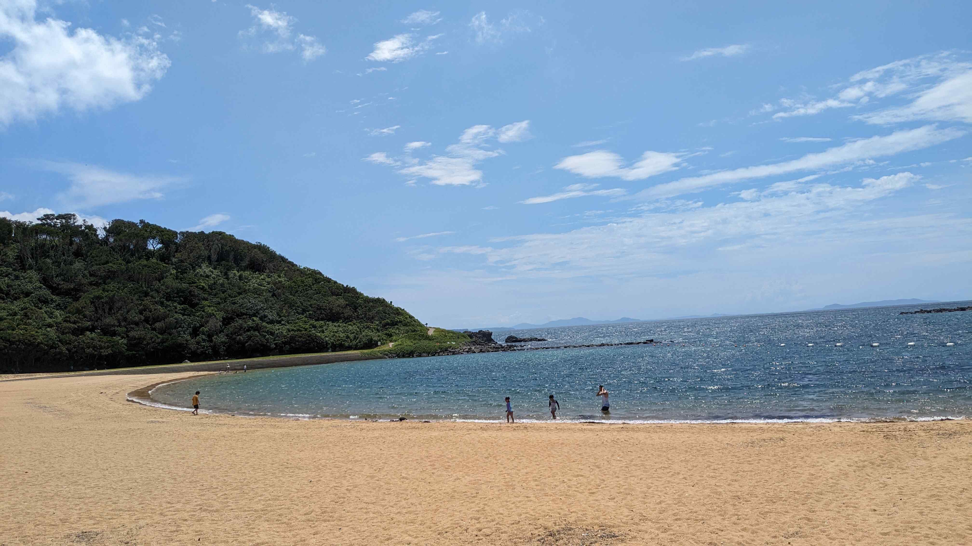 波戸（はど）岬海水浴場
