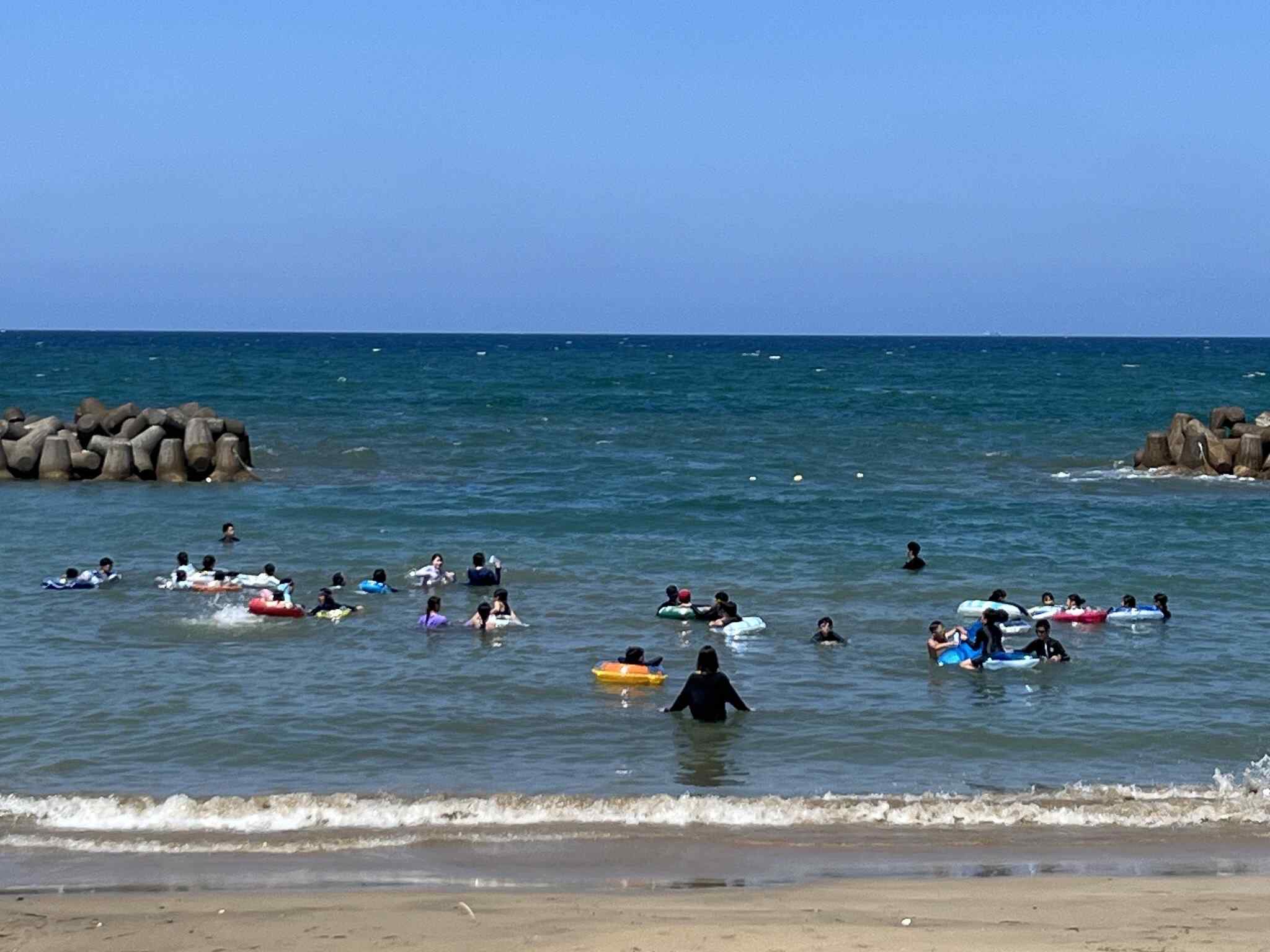 波津（はつ）海水浴場